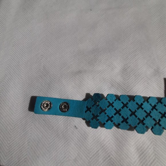 Rhinestone studded wrist wrap/bracelet. Faux Leather. Reversible. - Picture 9 of 10